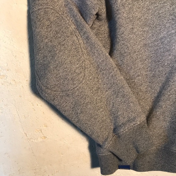 Men’s Pendleton Sweatshirt - Picture 4 of 8